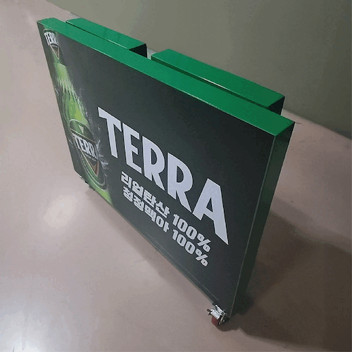 屋外で1分以内にアイスボックスが設置したら販促・販売が可能な鉄製ディスプレイ台, ブランド訴求力, 簡単設置,高い耐久性, 野外イベント