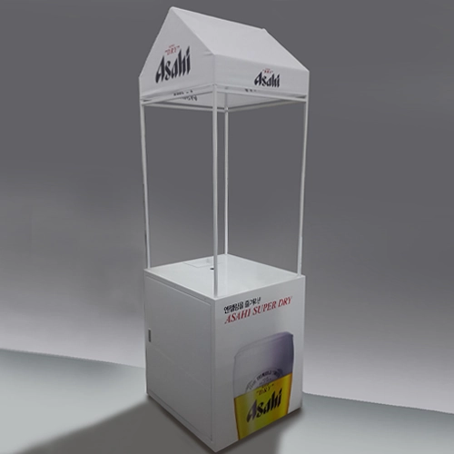 アサヒ,ゴルフ場の日除け用簡易ビール試飲スタンド,内部に収納スペース有,ゴルフ場,野外