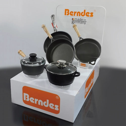 バーンデス,キッチン用品ディスプレイの独立展示台,大型スーパー,ショッピングモール,百貨店