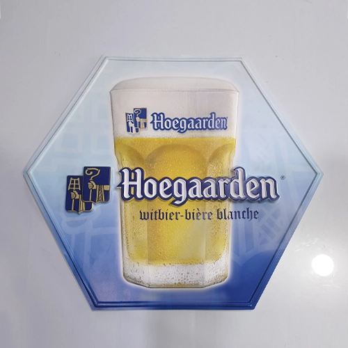 ヒューガルデン,固有の六角形ラベルをモチーフにした印刷真空成形POP,エンボス加工,バー・居酒屋,歓楽施設,リカーショップ,飲食店