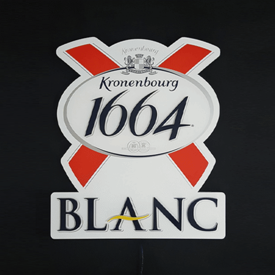 クローネンブルグ,ロゴはエンボス加工した電飾看板,自由形状ライト,FFL,バー・居酒屋,飲食店