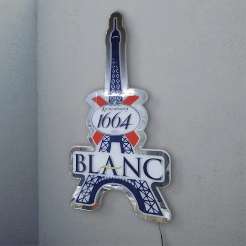 クローネンブルグ,エッフェル塔をモチーフにしたバー用ライト,自由形状ライト,フレームは鏡,ロゴはエンボス加工照明,FFL,バー・居酒屋,飲食店