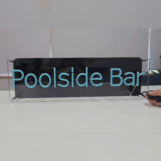 LEDネオンサインの明るさを設置環境に合わせて調整できる、ON・OFFスイッチ機能付きオプション調光器（ディマー）の動作確認動画。
